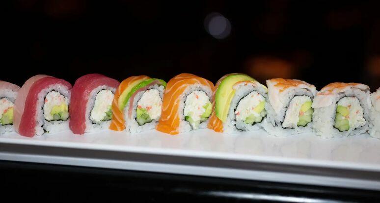 Rainbow roll