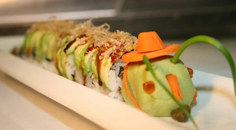 Caterpillar Roll