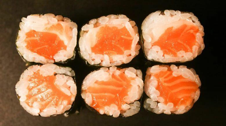 Salmon Roll