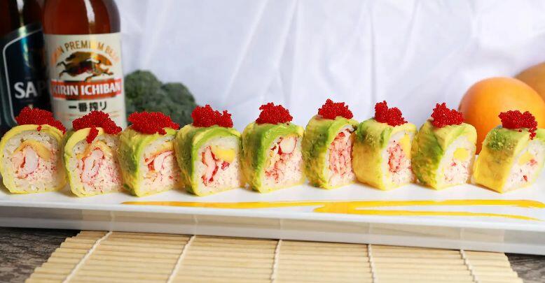 Sea Thorn Roses Roll